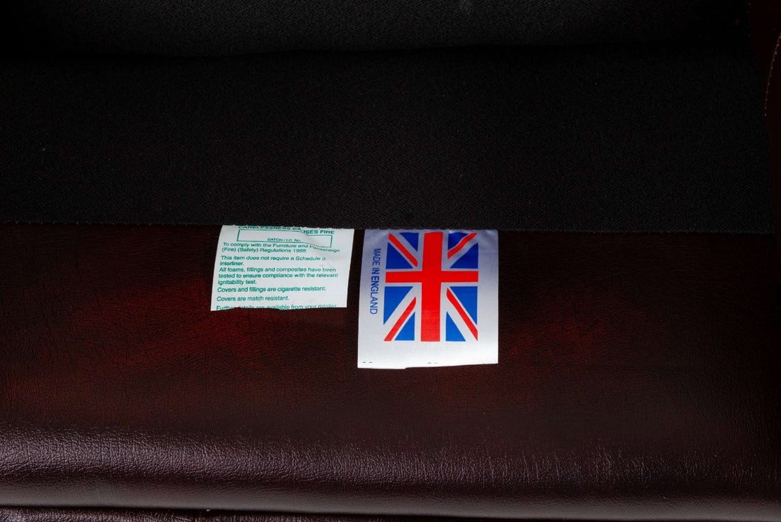 Divano Chesterfield Club Nuovo Originale Inglese 3 posti bordeaux