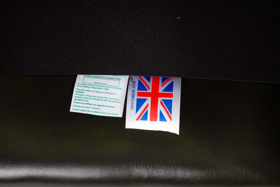 Divano chesterfield club nuovo originale inglese 3 posti verde anticato