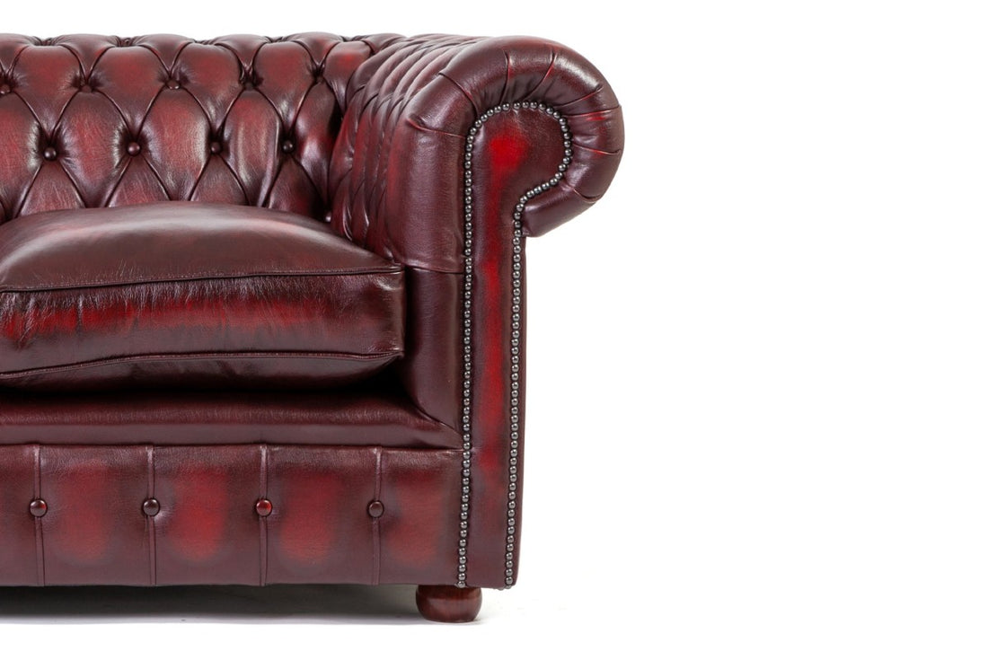 Divano chesterfield club nuovo originale inglese 2 posti bordeaux