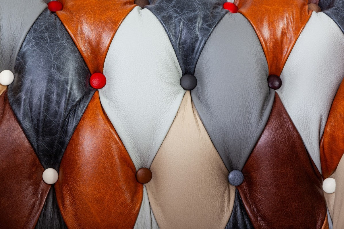 Poltrona chesterfield club nuova originale inglese Harlequin - Antichità Sale