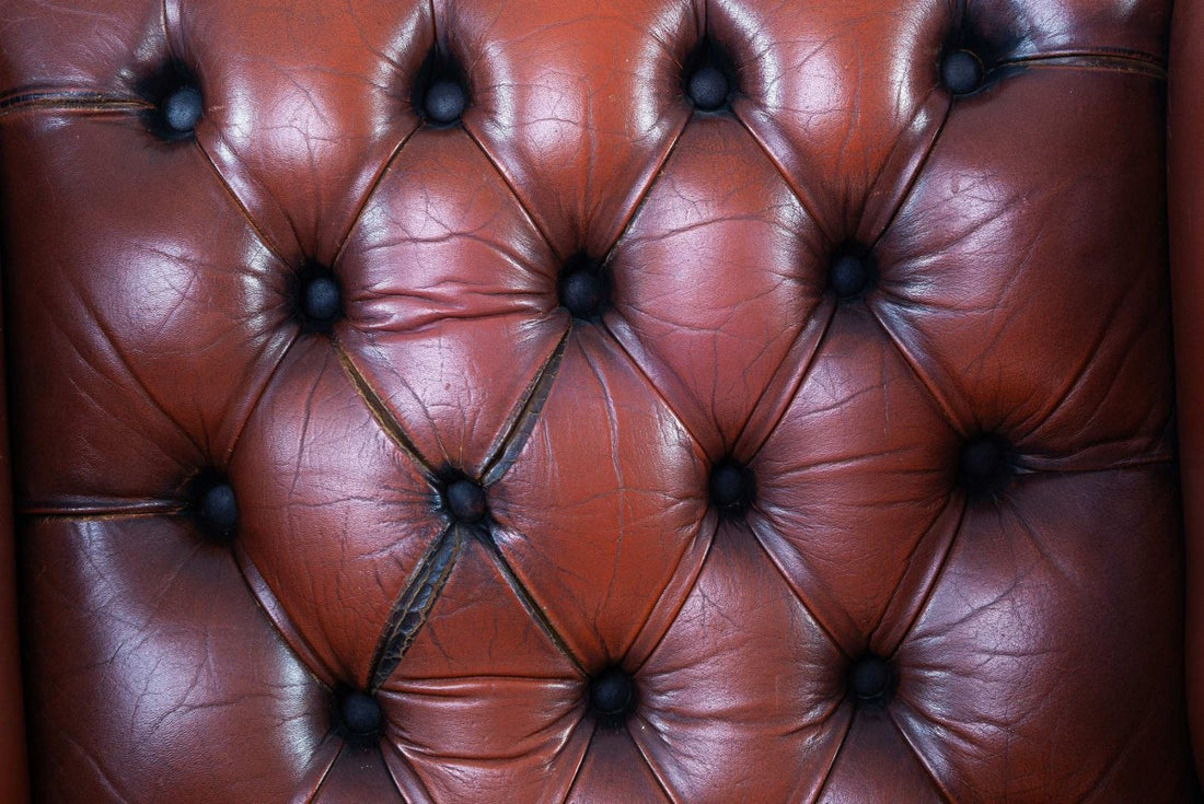 Poltrona chesterfield bergere inglese originale vintage marrone anni '70