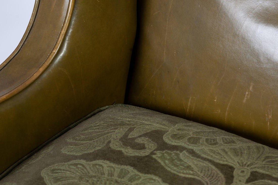 Coppia di poltrone chesterfield bergere inglese originale verde