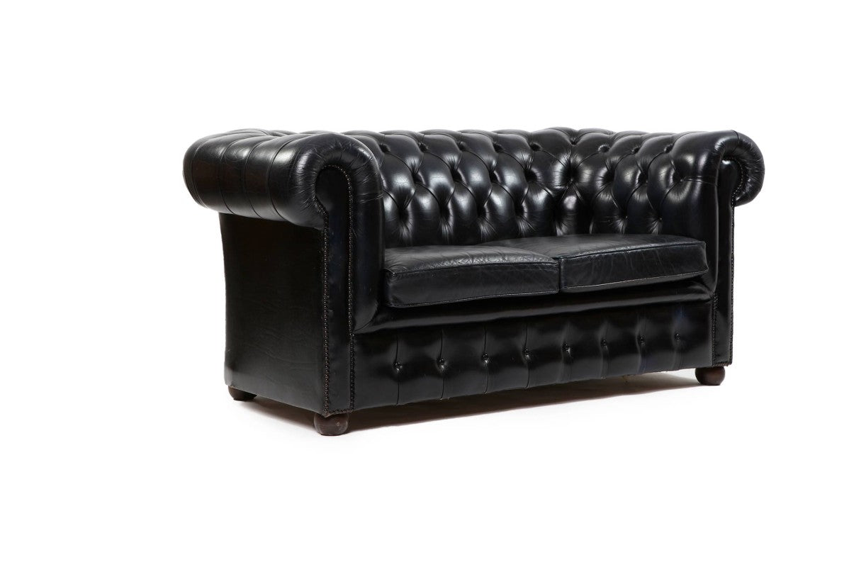 Divano Chesterfield club 2 posti inglese originale vintage in pelle blu scuro - Antichità Sale