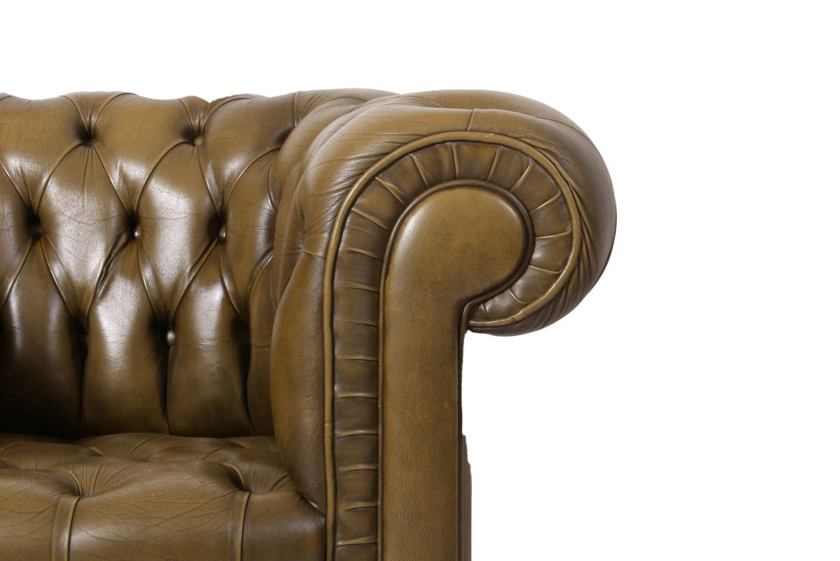 Coppia di poltrone chesterfield club vintage verde oliva - Antichità Sale