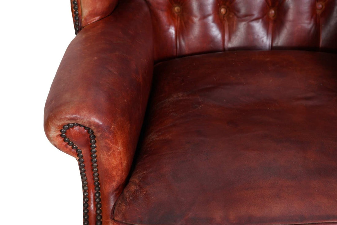 Antica poltrona chesterfield bergere inglese originale rosso corallo