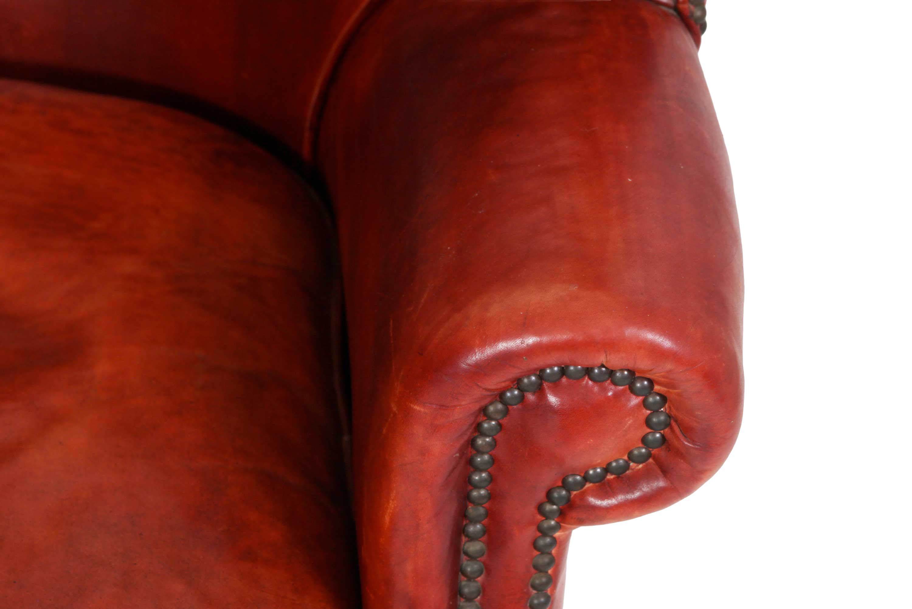 Coppia di poltrone porters barrel back inglese originale in pelle rosso marocchino - Antichità Sale