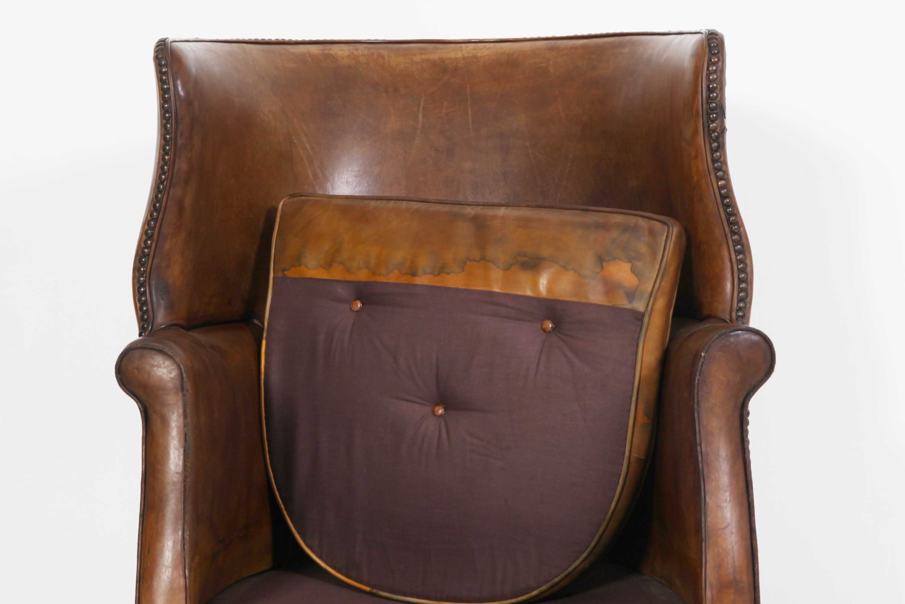 Antica e originale poltrona inglese barrel back marrone cognac - Antichità Sale