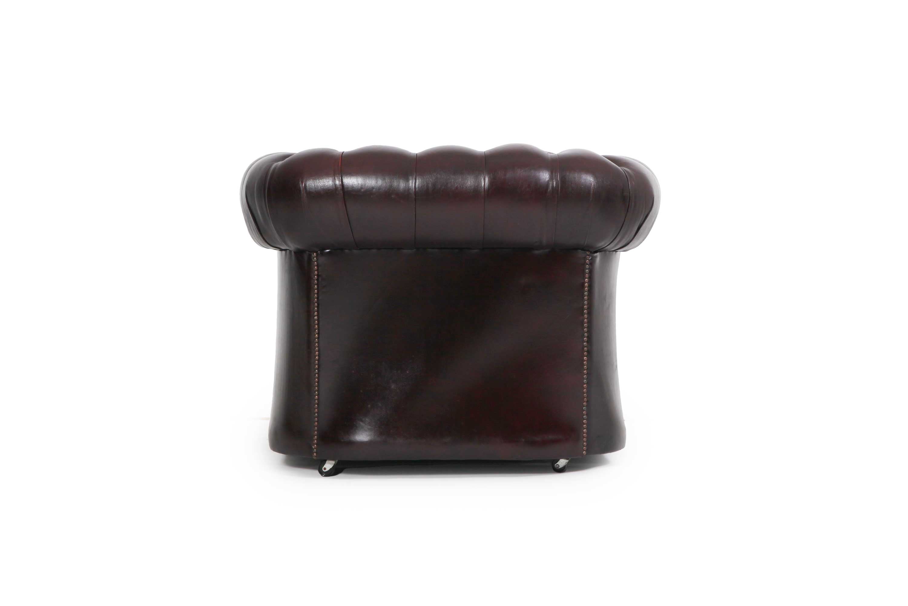 Coppia di poltrone chesterfield club vintage originale bordeaux anticato - Antichità Sale