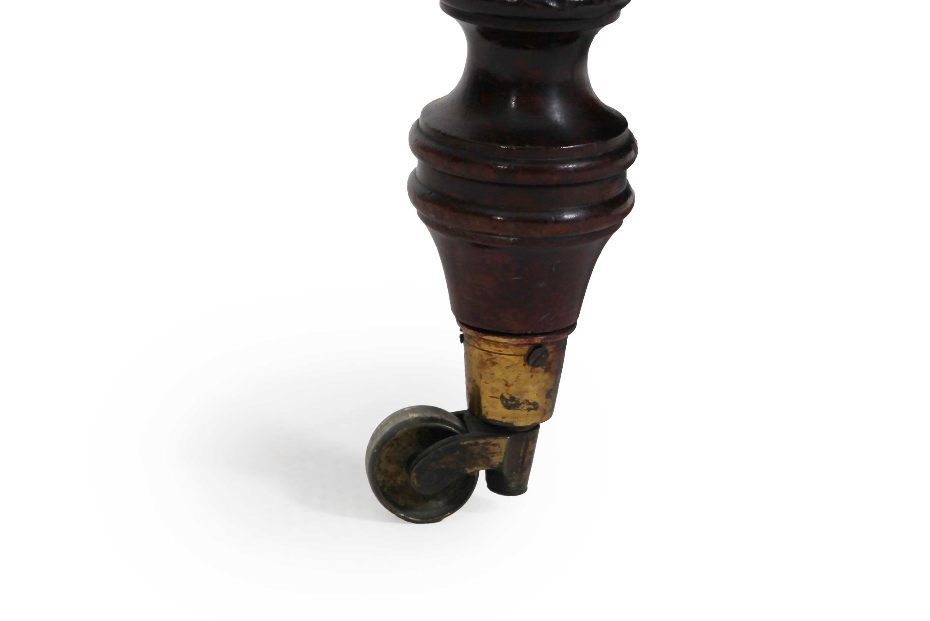 Antica poltrona chesterfield inglese originale in pelle tabacco - Antichità Sale