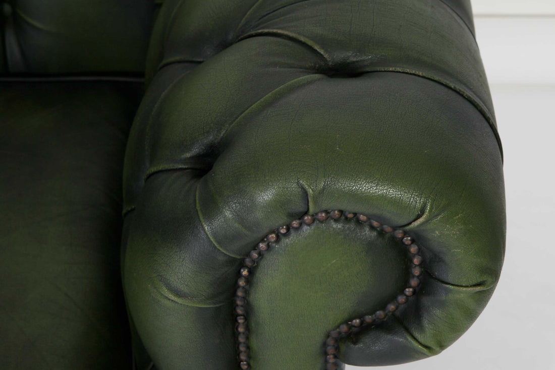 Divano 2 posti chesterfield club vintage inglese originale verde