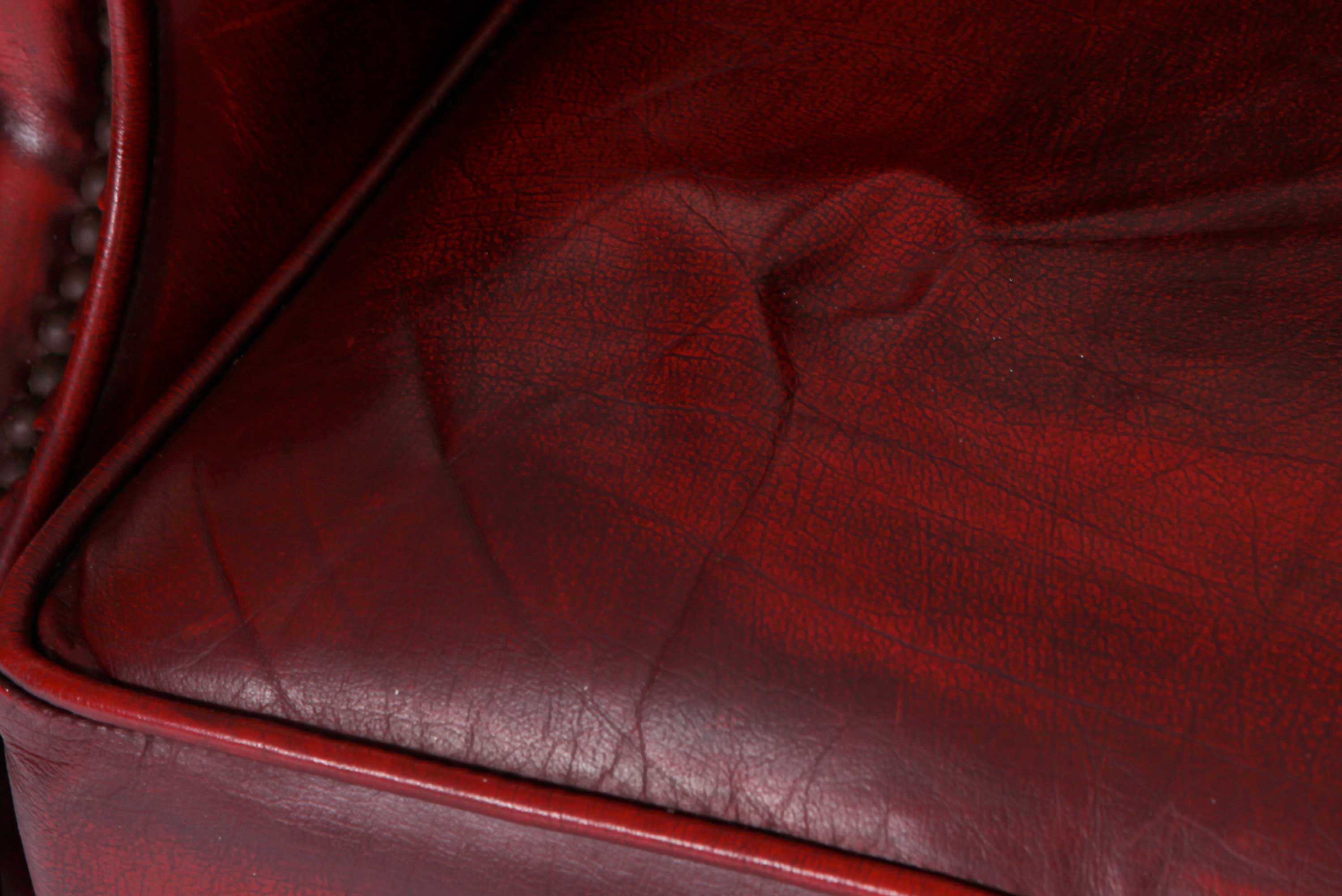 Poltrona chesterfield Queen Anne bordeaux vintage originale