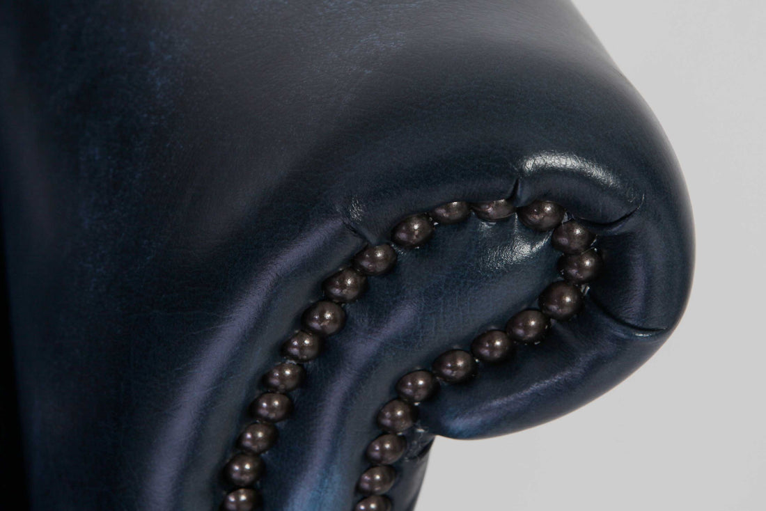 Poltrona chesterfield Queen Anne nuova originale inglese blu petrolio