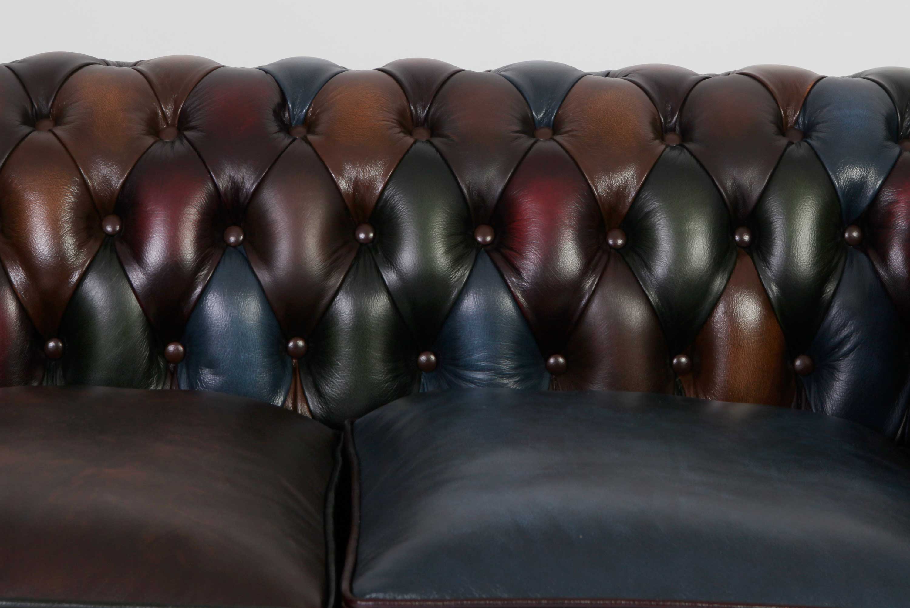 Divano 2 posti chesterfield club nuovo originale inglese harlequin patchwork