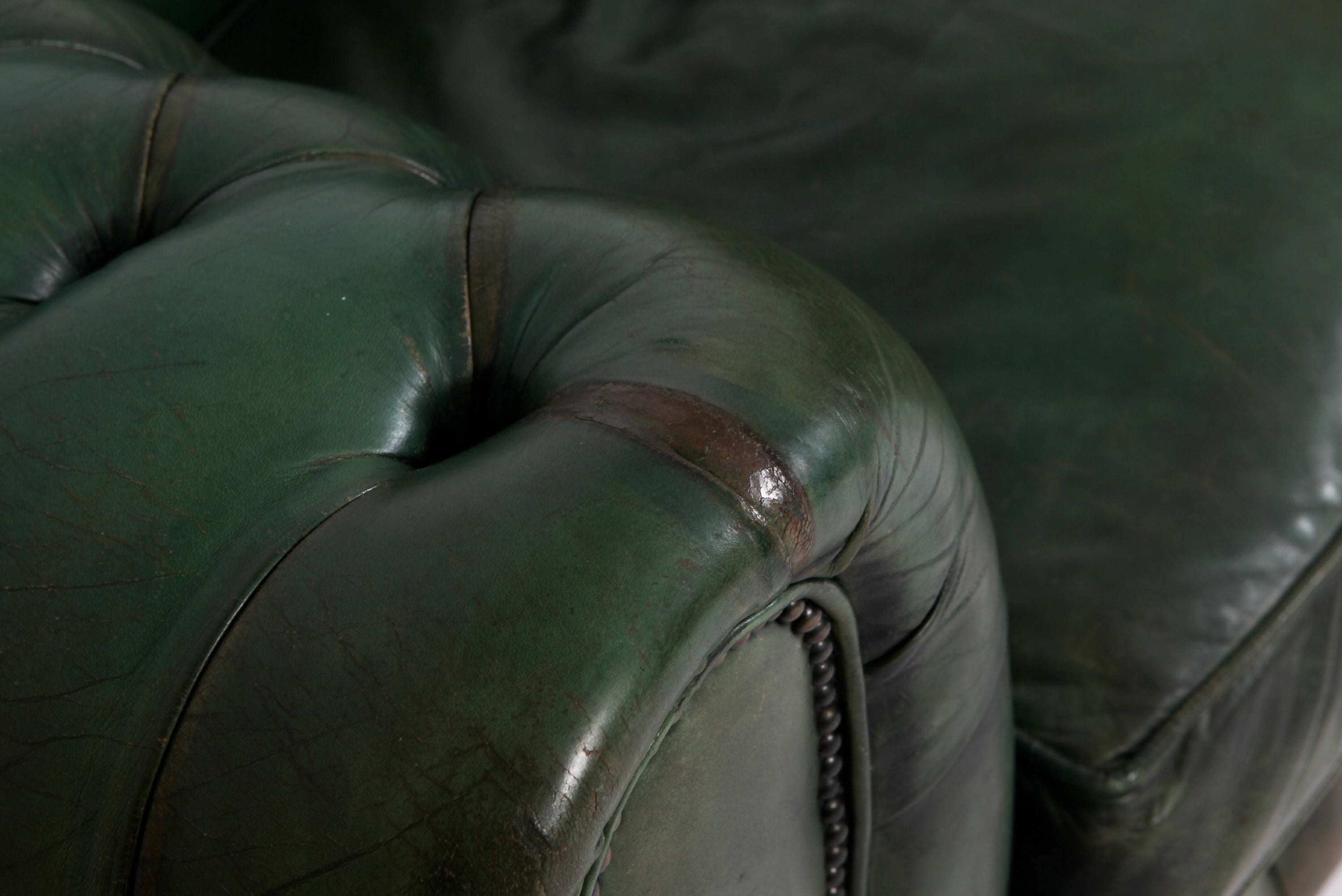 Divano 2 posti chesterfield club antico inglese originale verde