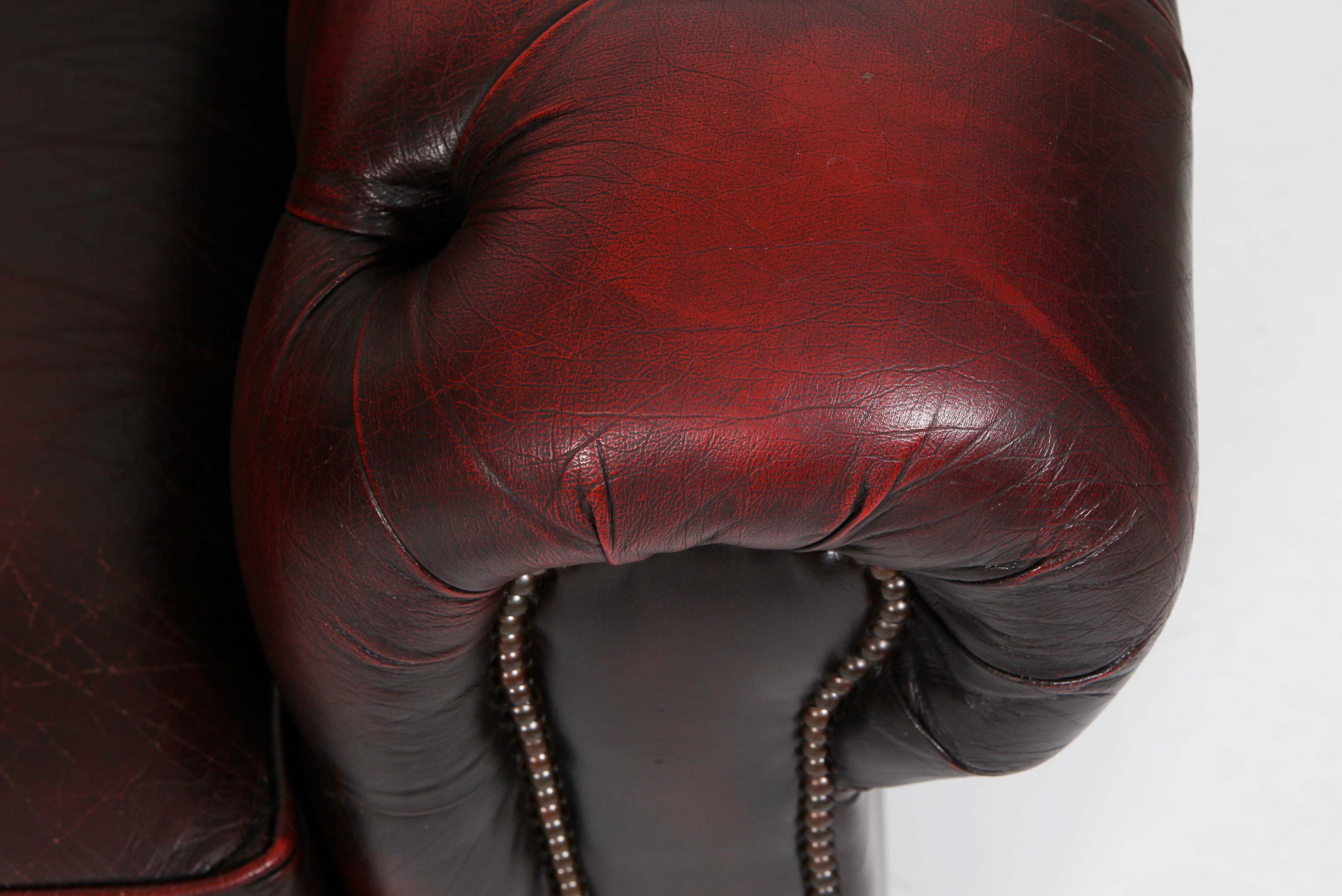 Divano 3 posti chesterfield club vintage inglese originale rosso bordeaux