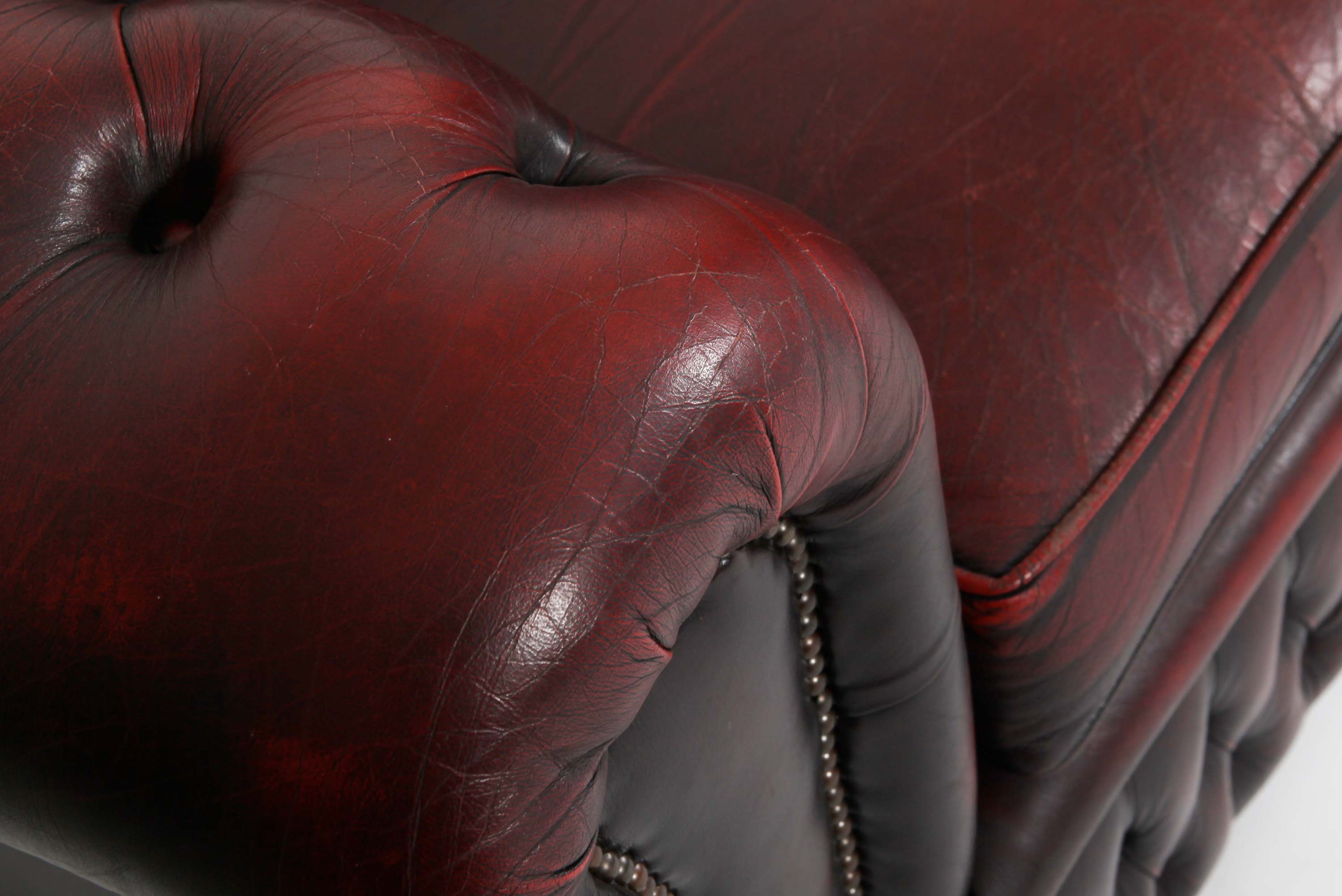 Divano 3 posti chesterfield club vintage inglese originale rosso bordeaux
