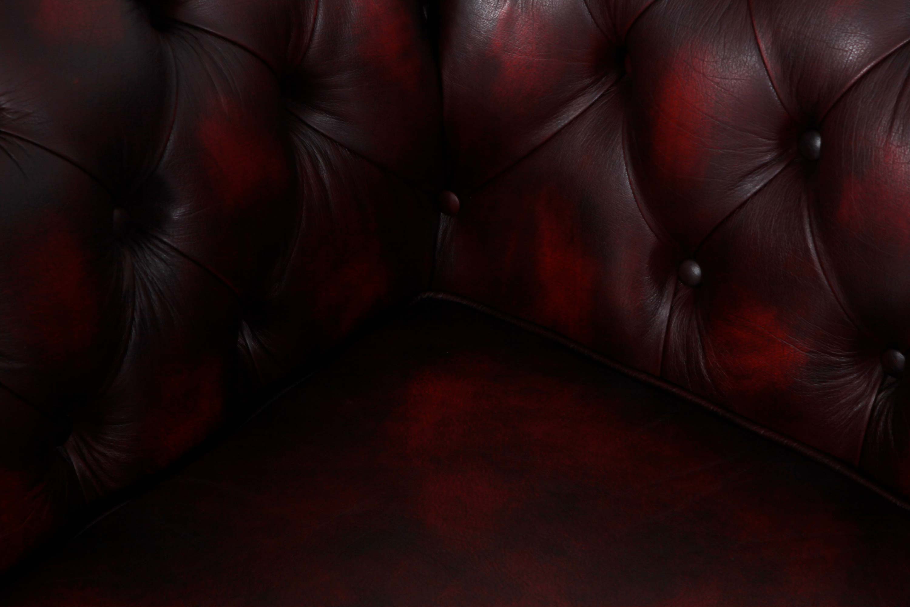 Divano 4 posti chesterfield club vintage inglese originale rosso bordeaux