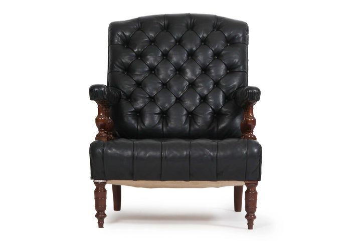 Poltrona chesterfield antica di epoca Vittoriana originale in pelle nera