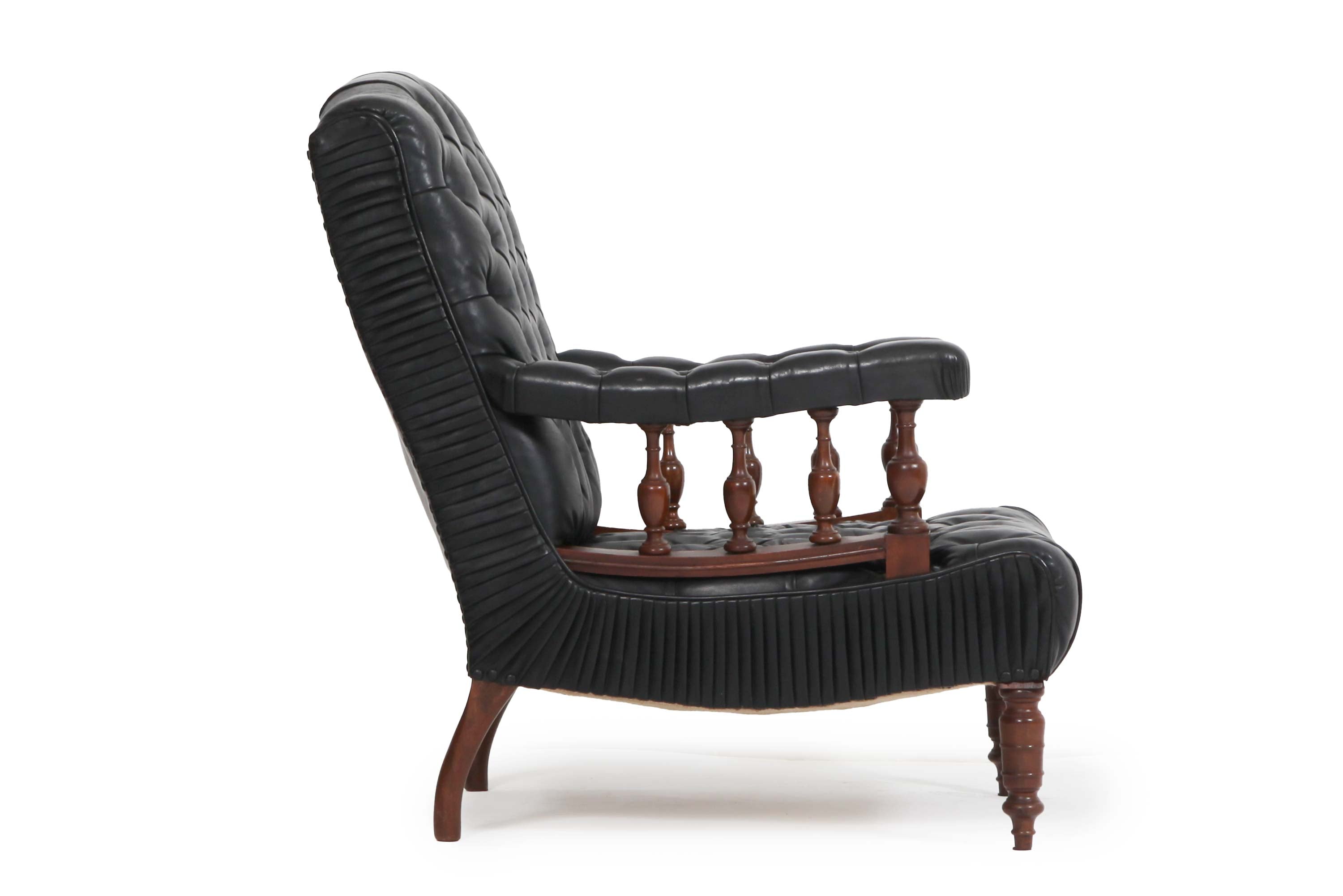Poltrona chesterfield antica di epoca Vittoriana originale in pelle nera