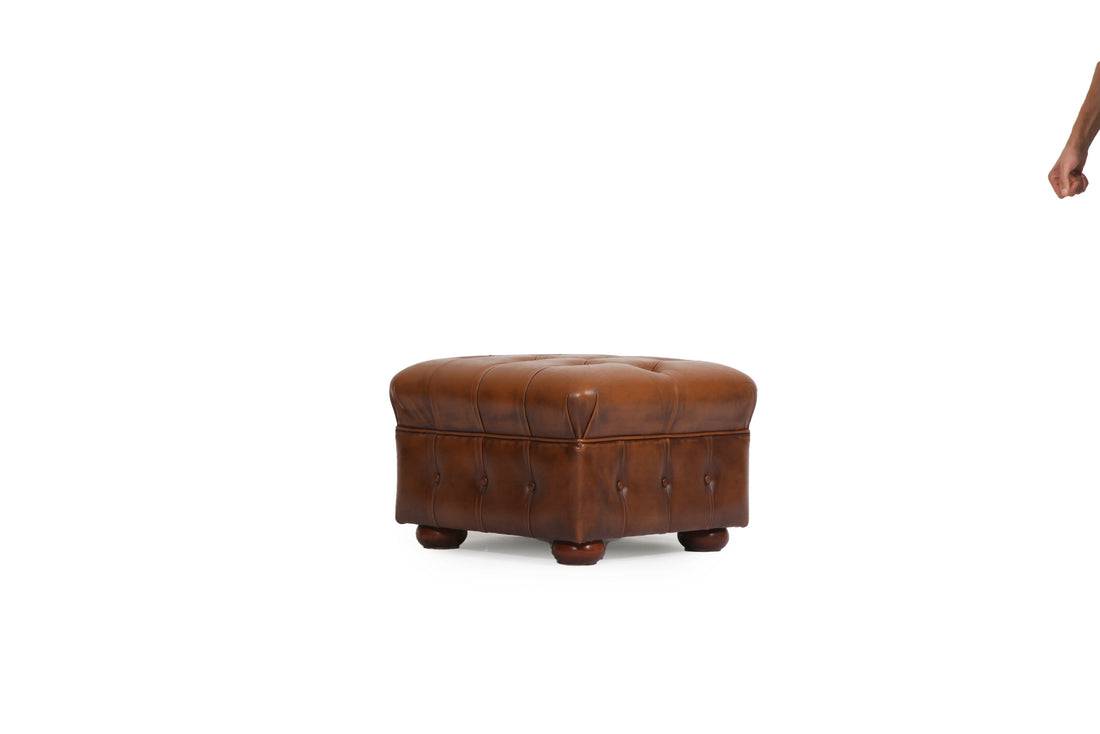 Pouf chesterfield vintage inglese marrone cognac