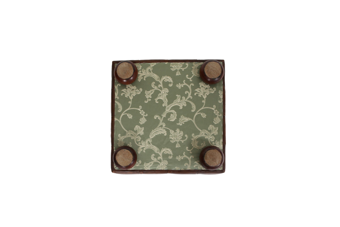 Pouf chesterfield vintage inglese marrone cognac