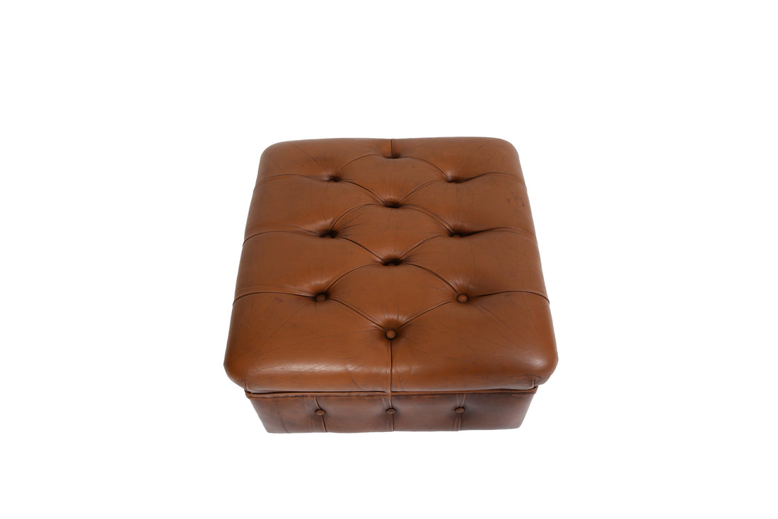 Pouf chesterfield vintage inglese marrone cognac