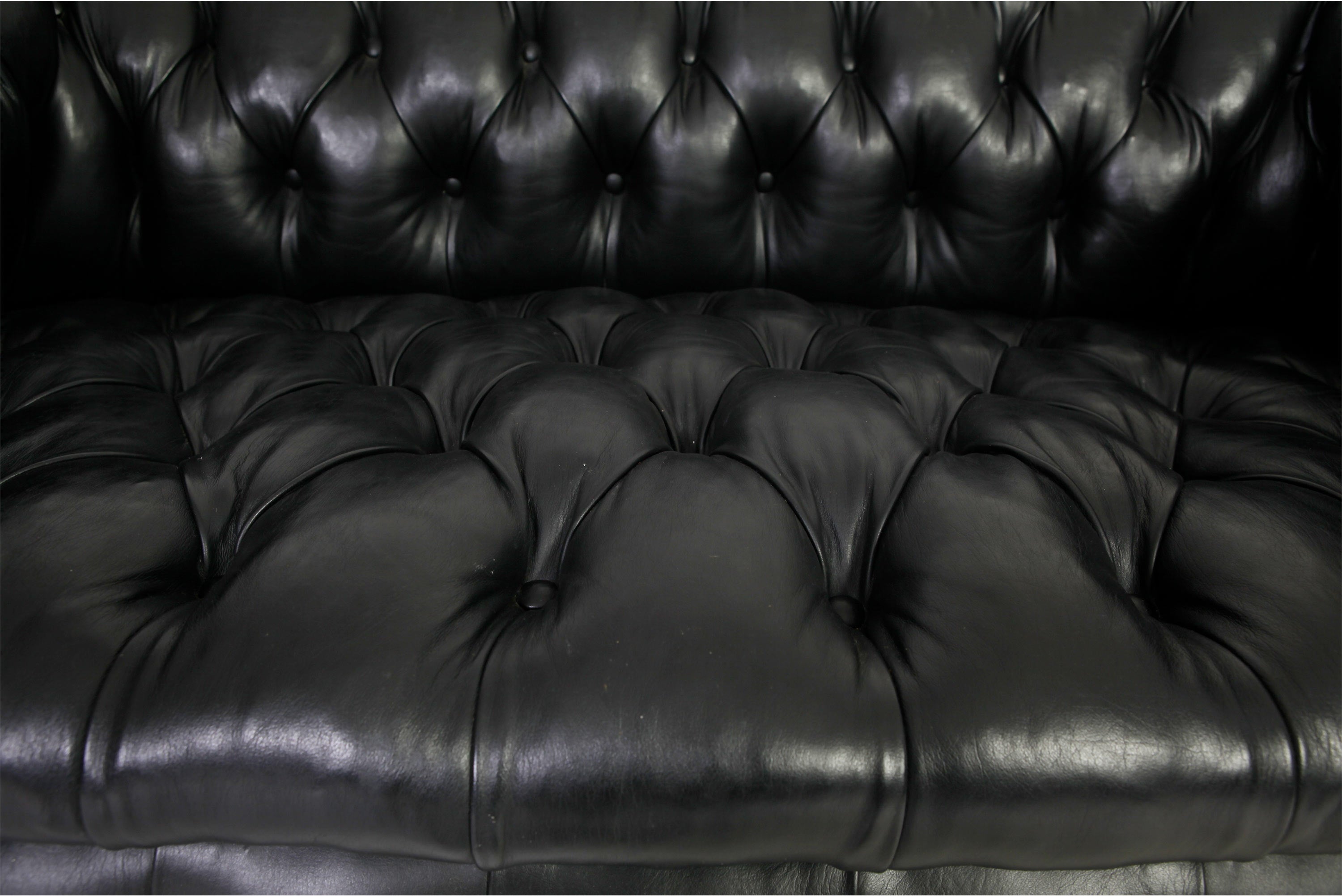 Divano 2 posti chesterfield club inglese originale vintage in pelle nera