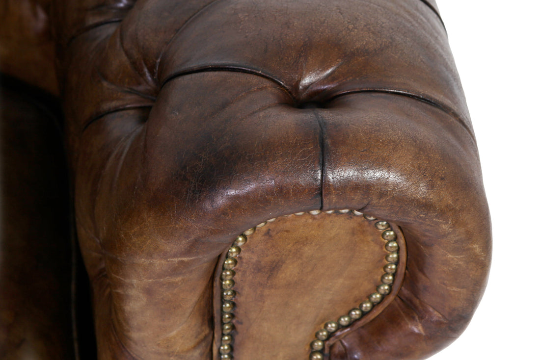 Divano 2 posti chesterfield club antico inglese originale marrone