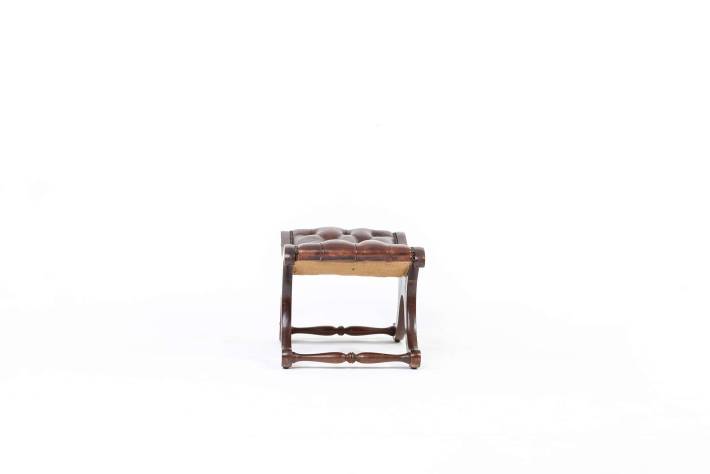 Poggiapiedi chesterfield a forbice inglese originale marrone