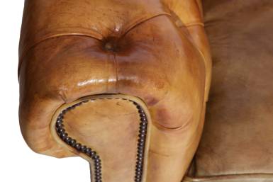 Antico divano chesterfield club 3 posti inglese originale in pelle marrone tabacco