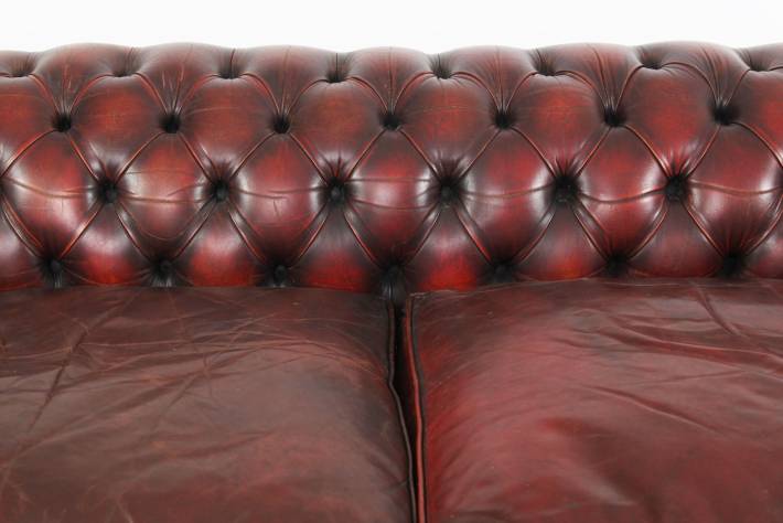 Divano Chesterfield club 2 posti inglese originale vintage bordeaux