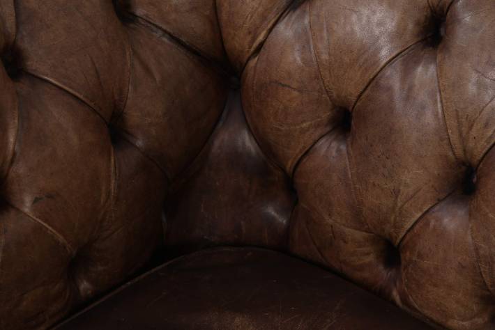 Divano Chesterfield club antico 2 posti inglese originale marrone cognac