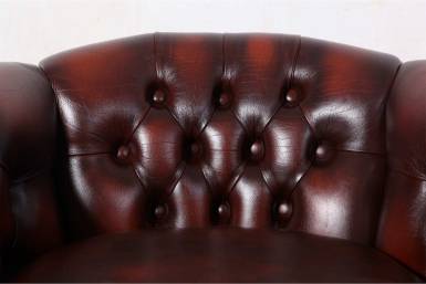 Coppia di poltrone chesterfield a pozzetto vintage originale marrone