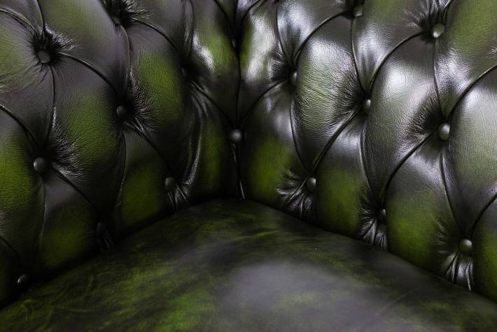 Divano chesterfield club nuovo originale inglese 2 posti verde