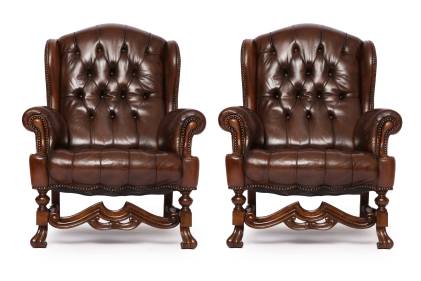 Coppia di poltrone chesterfield bergere vintage inglese marrone testa di moro 