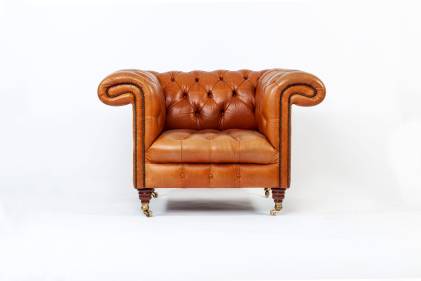Poltrona chesterfield Allingham inglese originale vintage in cuoio tabacco 
